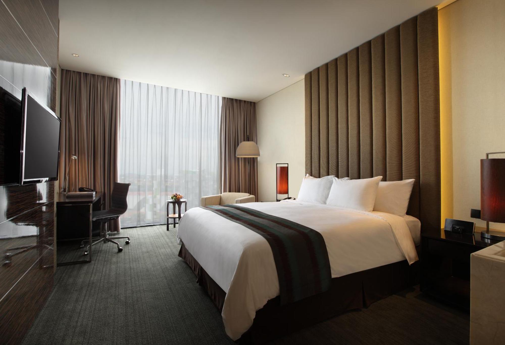 Po Hotel Semarang Luaran gambar