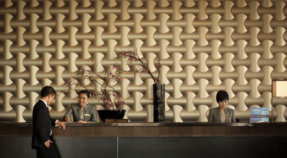Po Hotel Semarang Luaran gambar